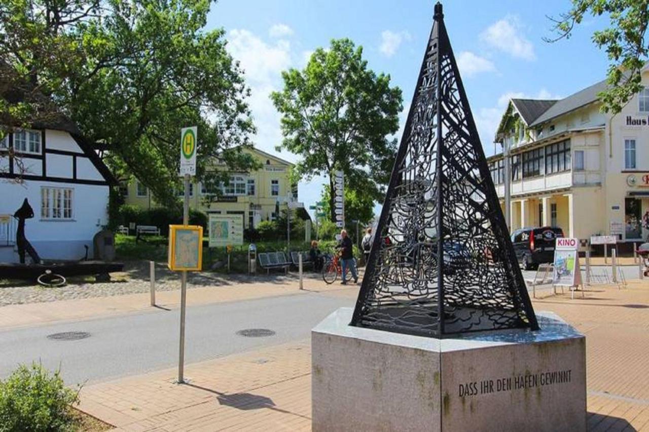 Strandnahe 2-Raum-Ferienwohnung Im Zentrum - Residenz Strandeck Fewo 02 Goehren  Εξωτερικό φωτογραφία